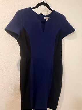 London Times Navy and Black Colorblock Midi Sheath Dress with V-Notch